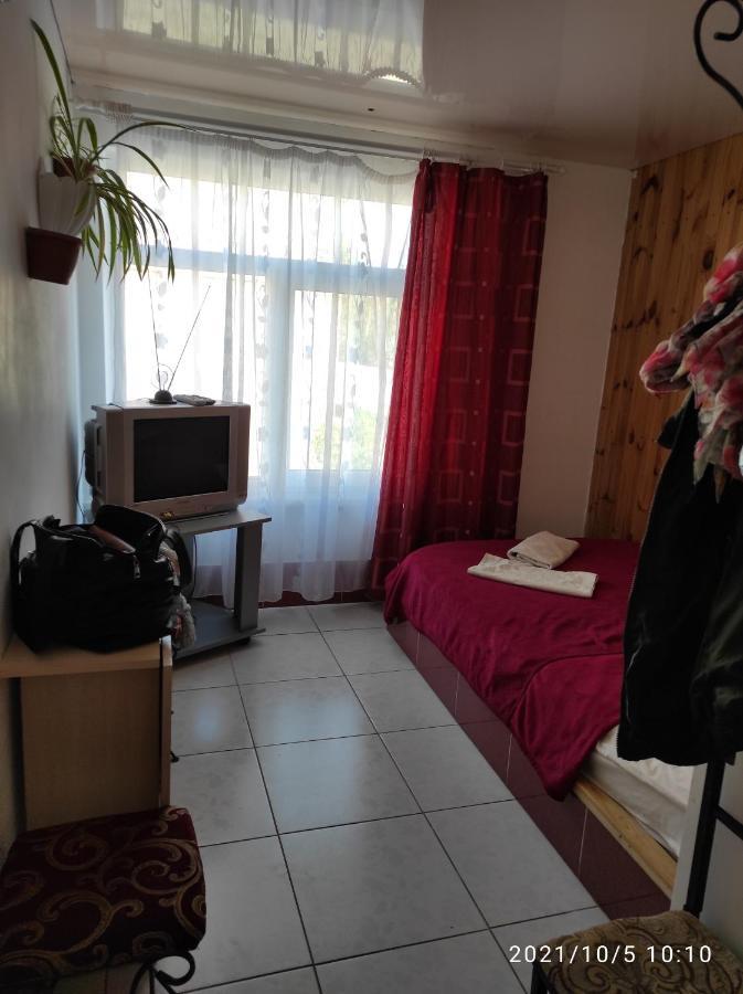 Mini-Hotel Kamianets 외부 사진
