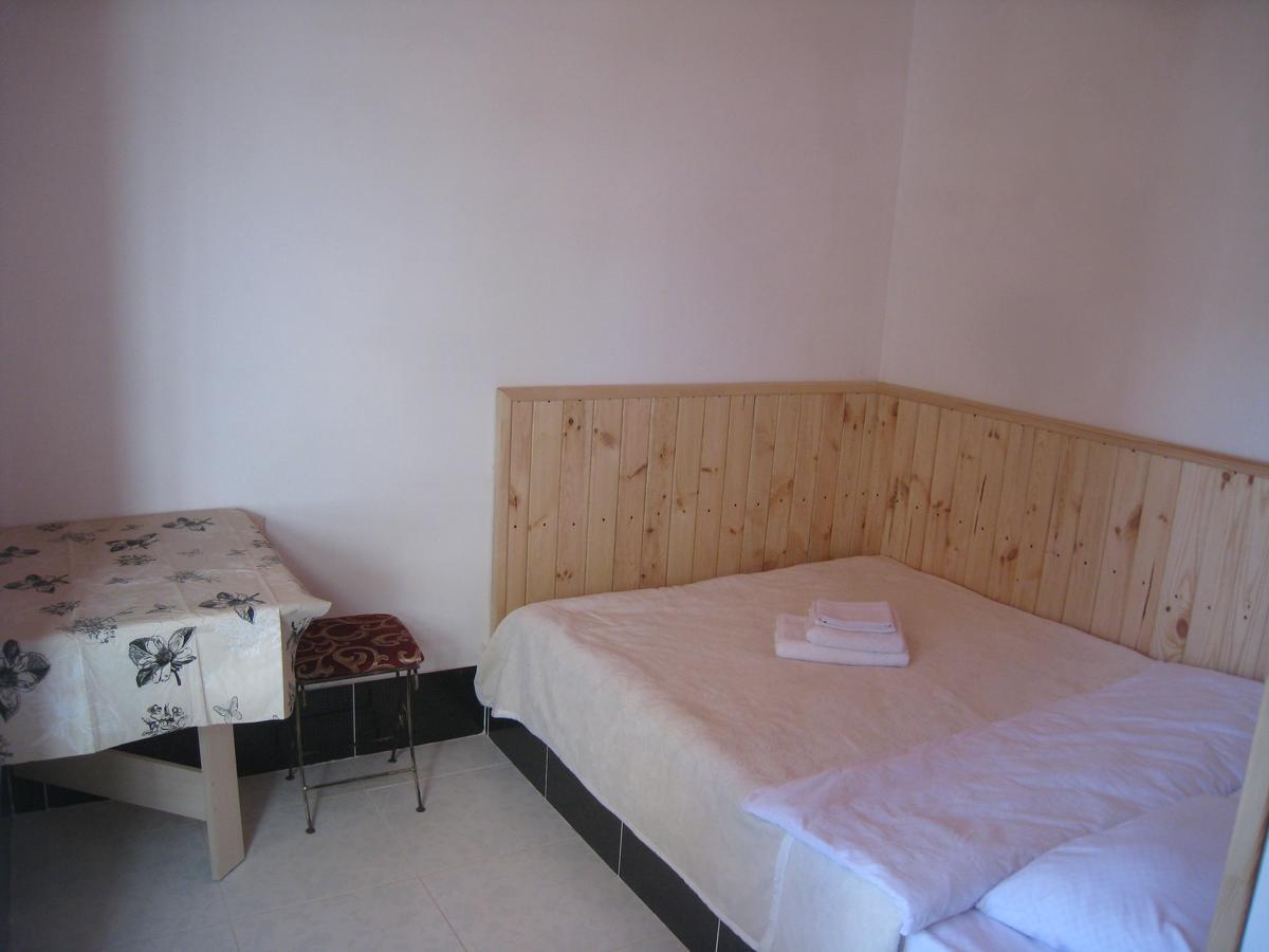Mini-Hotel Kamianets 외부 사진